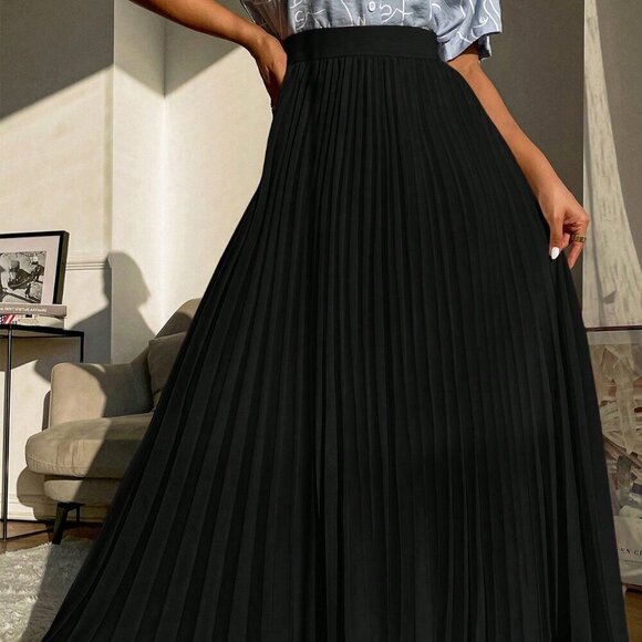 Dresses & Skirts - Black Casual Women's Solid Pleated Longline Skirt